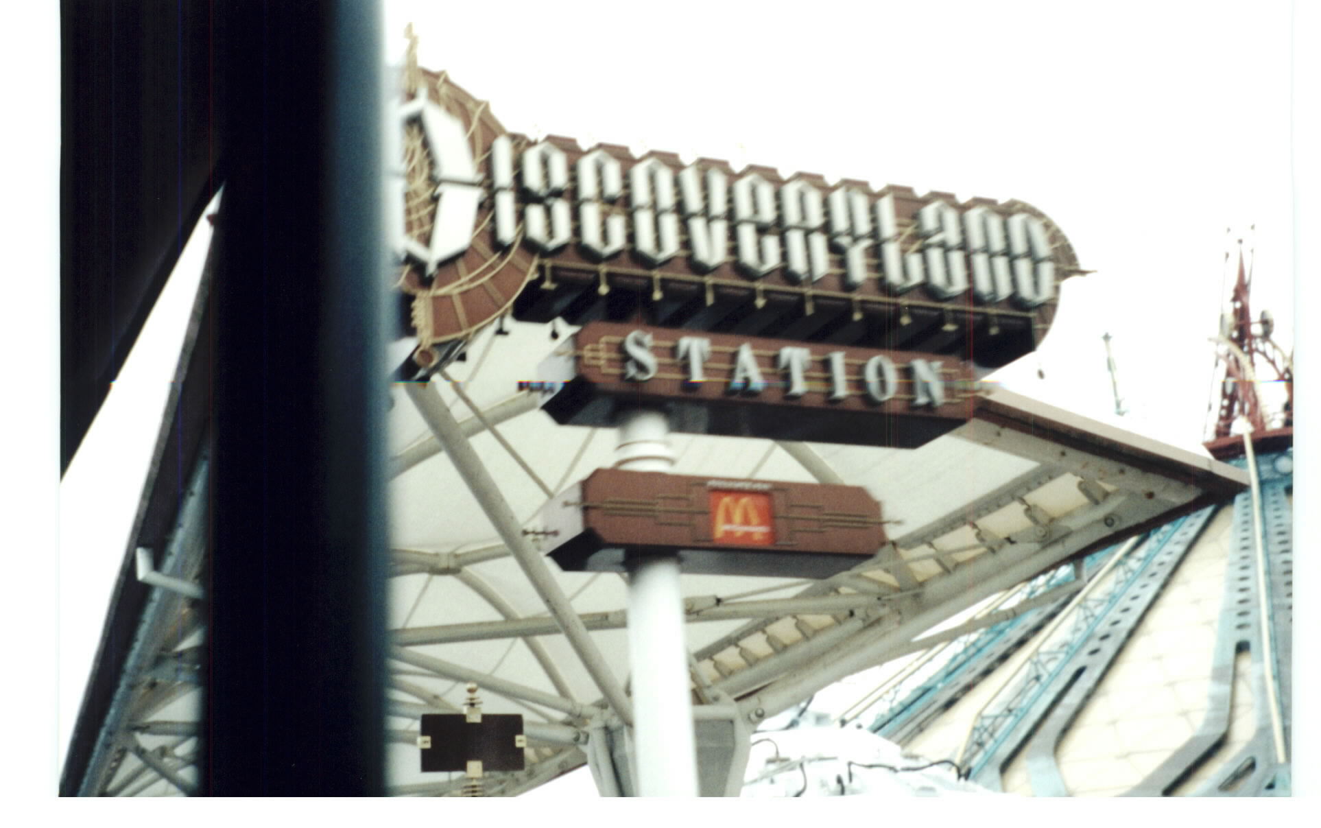 Discoveryland08.jpg