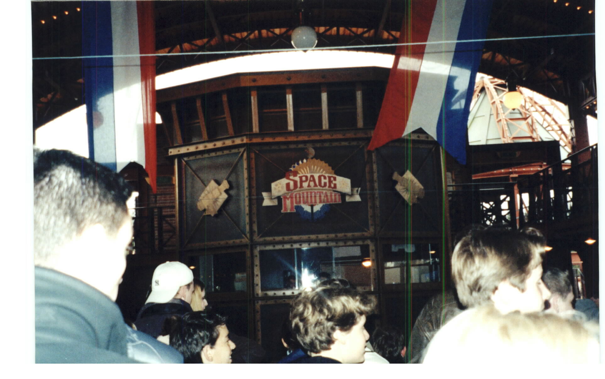 Discoveryland10.jpg